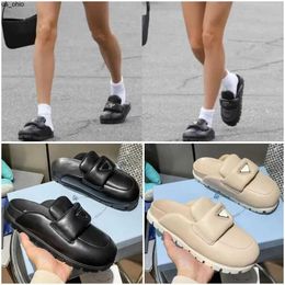 Slippers Designer Soft Padded Nappa Mulers Half Slippers Slides Leather Sabots Breakf Pump Loafers Enamelled Metal Triangle Rubber sole Fashion size 3540 J230520
