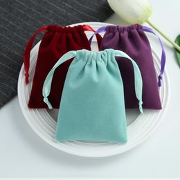 Boxes 50 Velvet Jewelry Small Gift Bags Mini Size 7X9cm Drawstring Packaging Organizer Pouch For Girl Wedding Favor Candy Goodie Bag