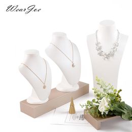 Boxes Elegant White PU Leather Pendant Necklace Chain Jewellery Display Holder Stand Bust Neckform Platform Window Counter Top Mannequin