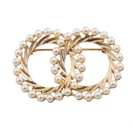 New Fashion Enamel Pin Gold Colour Pearl Brooches for Women Scarf Buckle Lapel Pin and Brooch Jewellery Luxury Clothing Accessories