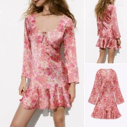 Casual Dresses 2023 Spring Women's Clothes Style Slim Thin V-neck Bow Decorated Sexy Ruffle Hem Pastoral Print Dress