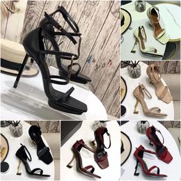 SYLITY Opyum Pumps High Heel Sandalen Damen Sexy Mode Luxus Designer Metall Schriftzug Absätze Lackleder Sommer Party Hochzeit Größe 34-41