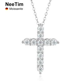 Necklaces NeeTim 100% Real Moissanite Cross Pendant Necklace For Women 925 Sterling Silver 3mm Diamond Necklaces Chain Fine Jewelry Gift