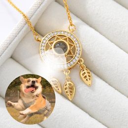 Necklaces Customized Photo Projection Necklace Special Gift For Mom Couple Choker Personalized Picture Name Memory Jewelry on the neck