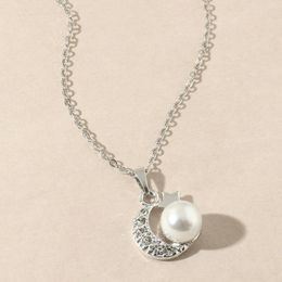 Pendant Necklaces Female Trendy Silver Plated Chain Rhinestone Insetted Moon Star Pearl Necklace For Women Holiday Jewellery Gift