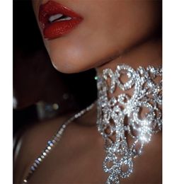 Necklaces 2022 Luxury Rhinestone Flower Short Choker Necklace Wedding Jewellery for Women Crystal Big Bib Collar Choker Necklace Accessories