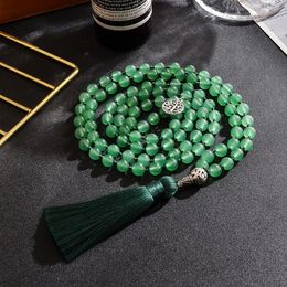 Necklaces 108 Count 8mm Green Aventurine Jade Beads Knotted Japa Mala Necklace Meditation Yoga Prayer Rosary for Men and Women Jewelry