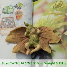 Novelty Items Everyday Collection Angel Figurine Miniature Fairy Garden Ornament Leaf baby Christmas tree Decoration for Home Child Gift G230520