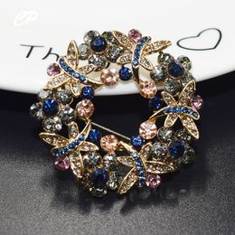 High-end exquisite temperament wreath Colour rhinestone brooch hollow inlaid zircon brooch