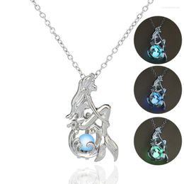 Pendant Necklaces 2023 Pretty Mermaid Luminous For Women Bead Glow In The Dark Silver Plated Fashion Necklace Christmas Gift