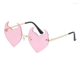 Sunglasses Women Rimless Devil Ear Heart Shape Sun Glasses Retro Gradients Shades Feamle Sunglass Men Eyewear UV400