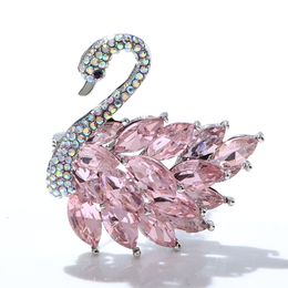 CINDY XIANG Pink Colour Swan Brooches For Women Elegant Wedding Fashion Pin Animal Design Accessories High Quality New Year 2023