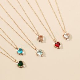 Zircon Heart Pendant Necklaces for Women Sweet Love Clavicle Chain Choker Necklace Vintage Wedding Statement Necklace Jewelry