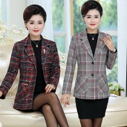 Women's Suits 2023 Jacket Spring Fall Middle Age Women Plaid Long Casual Blazer Windbreaker Coat Mother Clothes Cortaviento Mujer