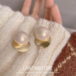 Stud Earrings Luxury Gold Colour Round Wafer Simulated Pearl For Women Exquisite Advanced Design Yong Girls Party Jewellery N491