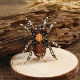Morkopela Retro Cat's Eye Spider Brooch Fashion Jewelry Pins Vintage Spiders Inset Brooches and Pins for Man Women Banquet dress