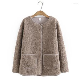 Outerwear Plus Size XL-4XL Women's Black Beige Thick Lamb Wool Winter Jackets Long Sleeved Button Up Vintage Female Coats With Big