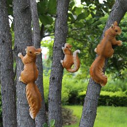 Garden Decorations Creative Resin Squirrel Fairy Accessories Decoration Home Yard Miniatures Feng Shui Outdoor Simulated Animal OrnamentsGar