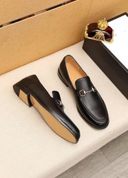 23ss /30Model Luxury Man Casual Male Shoe Leather Shoes For Men Loafers Trend Fashion Mens Black Dress Italian CASUAL SHOE MAN Moccasins