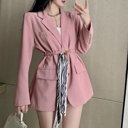 Blazer da donna Blazer 2023 Spring e autunno Casualizza casual Giacca a colori a colori solidi con cinghia Blazer Coat Women Casaco Casaco