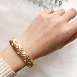 Bangles Vintage Cuff Bangle Brushed Cut Four Leaf Flower Micro AAA Zircon Yellow Gold Clover Charm Bracelet
