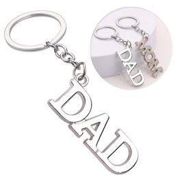 Mom Dad Keychain Best Gifts For Father Mother's Day Personalized Family Gifts Alloy Letter Pendants Holder Keyring Accessory