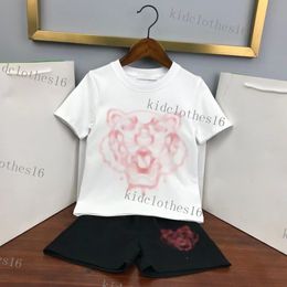 New designer Kids Clothing Sets fashion British fashion brand summer childrens treasures and girls cotton two-piece luxury designer T-Shirt Shorts suit pink tops