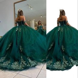 2023 Quinceanera Dresses Ball Gown Dark Green Sweetheart Off Shoulder Gold Lace Sequined Crystal Beads Corset Back Dress Sweet 16 Vestido De 15 Anos Quinceanera