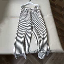 PLUS TAMANHO PALTAS FENHORES Brand Brand Women's Casual Pants Filting Stripe Straight Tube Pants Moda Esportes Casual Rua Vestuário