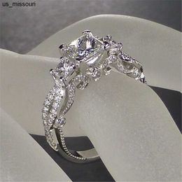 Band Rings Vintage Three stone Lab Diamond Ring 925 sterling silver Bijou Engagement Wedding band Rings for Women Men Charm Party Jewelry J230522