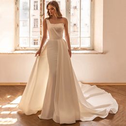 Unique One Shoulder Mermaid Wedding Gown Detachable Train Bridal Gown Sleeveless Sequin Neck Vestidos De Novia