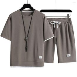 Men's Tracksuits 2 Pcs/Set Stylish Pullover Men Summer Tracksuit Set Solid Color Soft Breathable Top Shorts Suit Daily Wear