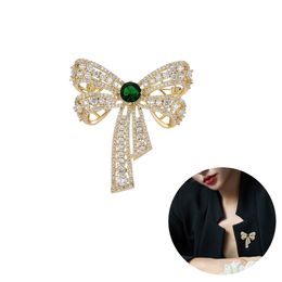 Vintage Gold Tone Bow Corsage Women Simple Green Rhinestone Brooch Accessories Pin Wedding Banquet Party Broach Jewelry Gift