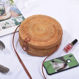 Storage Bags Rattan Ins Butterfly Shopping Bag Sen Department Retro Literary For Phone Handmade Brown Woven PU With Flower Lining