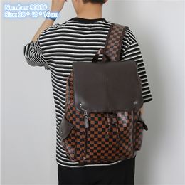 wholesale men shoulder bags 2 colors flip outdoor leisure travel backpack street trend Plaid Crossbody large capacity contrast leather computer handbag 8003#