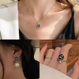 Chains 2023 Camellia Necklaces For Women Luxury Jewellery Flower Pendant