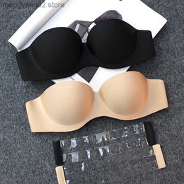 Bras Womens Tube Tops Invisible Strapless Bra Underwear Sexy Solid Seamless Push Up Bra Wireless Mould Cup Bralette Lingerie T230522