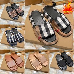 2023 fashion slippers BBR exaggerated check cotton platform slides brown black rose gold luxurys sandals womens slipper summer flats beach flip flop slide sandal