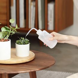 Watering Equipments 250ml / 500ml Fleshy Plant Pot Safety Wash Bottles With Narrow Mouth Plastic Squeeze Bottle