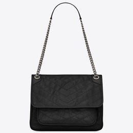 Fashion Crossbody Versatile Women's One Shoulder Shoulder Bag Pleated Design Metal Logo Cowhide Handbag