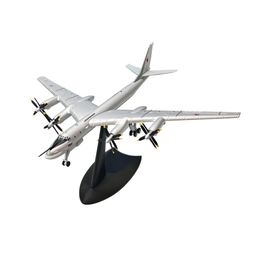 Aircraft Modle 1/200 Scale tupolev tu-95 TU95 Bear Type Strategic Bomber Diecast Metal Airplane Plane Aircraft Model Child Collection Gift Toy 230522