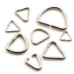 50pcs Stainless Steel Triangle Open Jump Ring Split Rings Connectors Clasps Hooks for Keychain Waistband Jewelry Making DIY