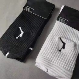 Sale sports socks couple tubesocks personality female design teacher school style mixed Colour wholesale J V DD With tags man city grip socks