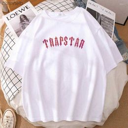 T-shirt da uomo T-shirt da uomo Trapstar X Santan Dave We Re All In This Together Sticker Print T-shirt da uomo Street Vintage Tee Clothes Uomo traspirante L230518