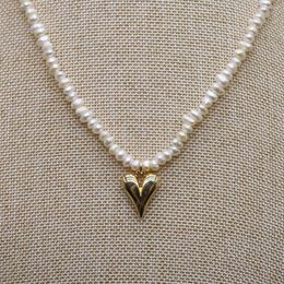 Chains Heart Shaped Pendant Irregularly Pearl Chain Necklace Natural Freshwater Mother Shell Elegant Jewelry Accessory