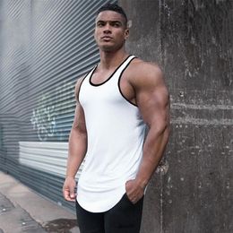 Men s Tank Tops Summer Gym Clothing Men Bodybuilding and Fitness Stringer Top Fashion Sports Vest Muscle Sleeveless Shirt Workout Singlets 230522