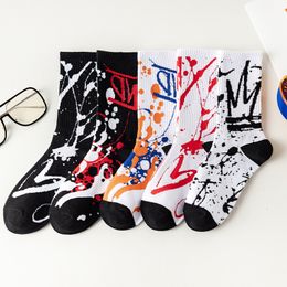 Mens Socks Harajuku Fashion Socks Mens Trend Basketball Sports Socks Hiphop Long Tube High Socks Brand Street Skateboard Socks 230520