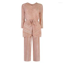 Women's T Shirts Spring Highlight Two-piece Fashion Casual V-neck Belt Top Pants Solid Colour Suit