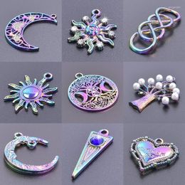 Charms Gothic Goddess Triple Moon Star Pearl Tree Breloque Diy Women Necklaces Punk Sun Flower Pendant Jewellery Making Wholesale
