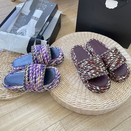 Ters terlik çok renkli kord markaları birbirine kenetlenen sandal slaytlar espadriller altın zincir katırlar kalın dip platformları sandaletler daireler saman loafer